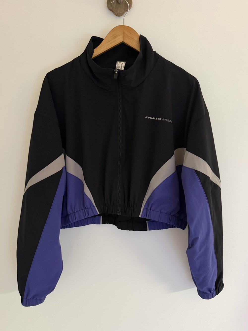 Alphalete Retro Crop Jacket Purple Black Large